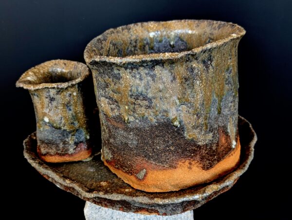 Wabi-Sabi Pflanzgefäße mit herablaufender Asche und Rhein-Muschel Glasur