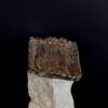 Zackige rindenartige Kanten einer flachen Wabi-Sabi Designerplatte