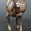 Sabi-Ashi Makro Bein mit Kintsugi-Goldlinie am Fuss